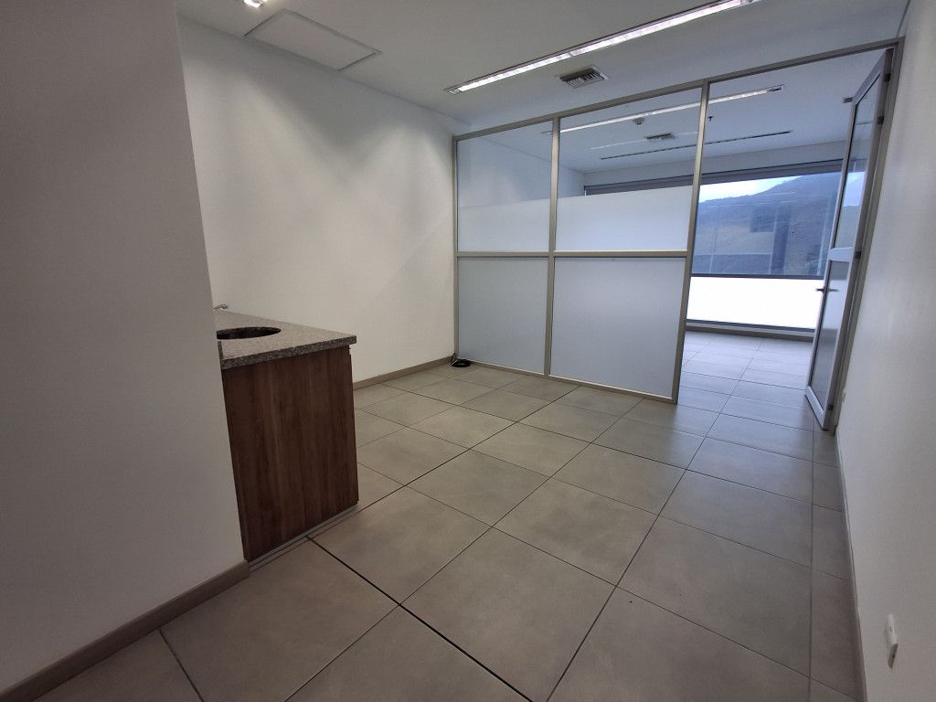 Oficina en venta Valle Del Cauca Cali Chipichape 34 m2 Habitaciones 0 Baños 1 Garajes 1 Precio $330000000