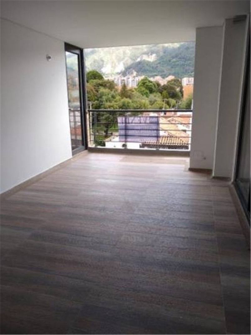 Apartamento en venta Cundinamarca Bogotá Santa Barbara Central 143 m2 Habitaciones 2 Baños 3 Garajes 2 Precio $1144253000