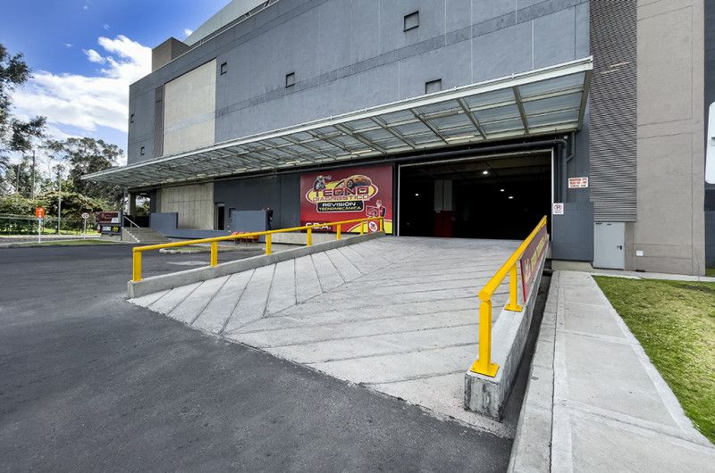 Inmuebles en Remate Local en venta Cundinamarca Bogotá Guadalupe 622 m2 Habitaciones 0 Baños 0 Garajes 0 Precio $2870000000