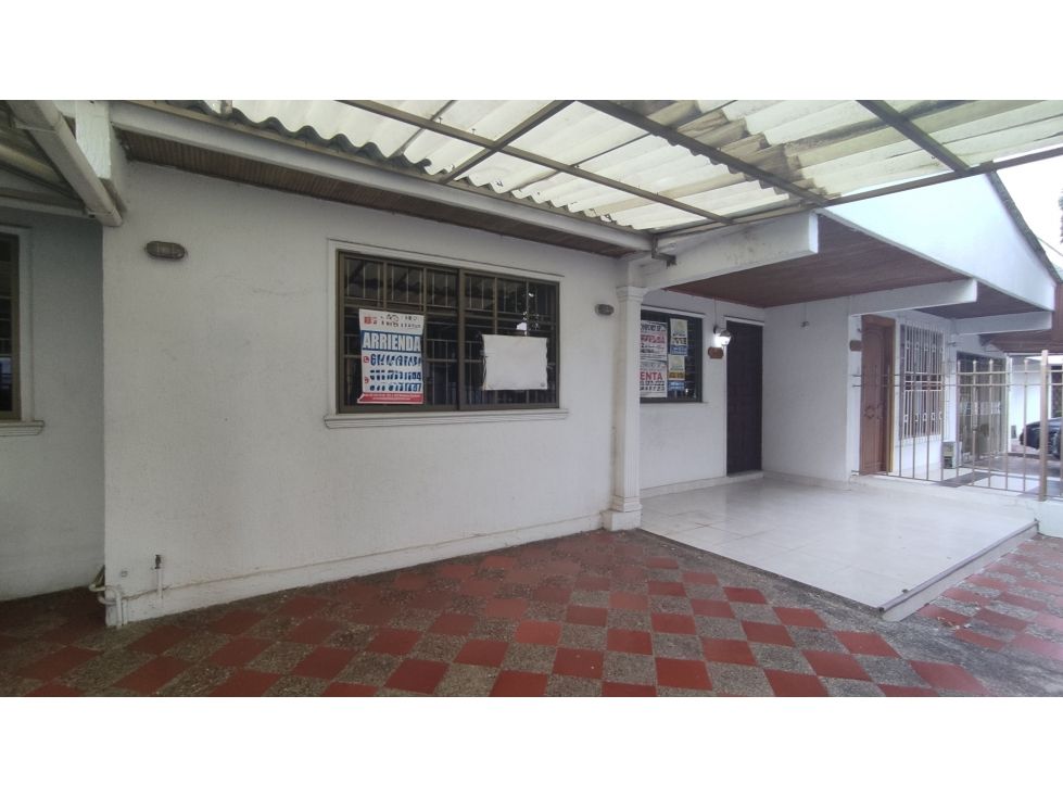 Casa en venta Córdoba Montería La Castellana 360 m2 Habitaciones 5 Baños 5 Garajes 2 Precio $1300000000