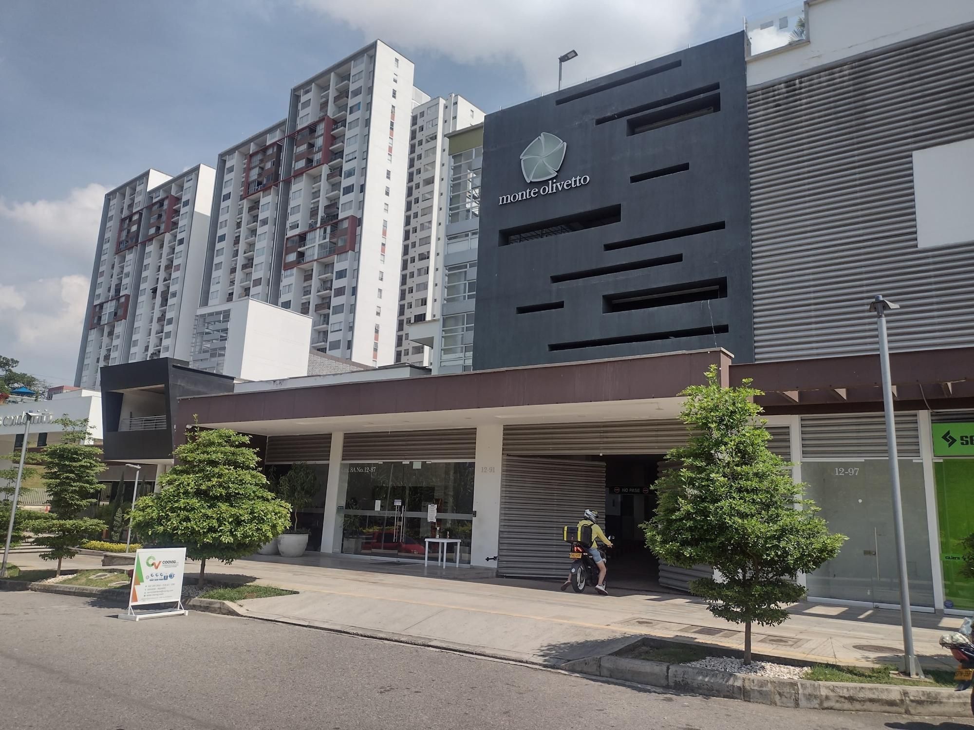 Apartamento en venta Santander Floridablanca Ub Cracovia Sector Ii 94 m2 Habitaciones 3 Baños 2 Garajes 1 Precio $440000000