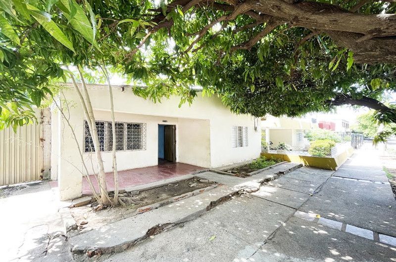 Casa en venta Cesar Valledupar Simón Bolívar 10 m2 Habitaciones 3 Baños 1 Garajes 1 Precio $317000000