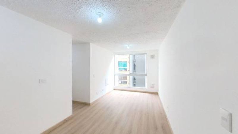 Inmuebles en Remate Apartamento en venta Cundinamarca Chía Santa Lucia 41 m2 Habitaciones 2 Baños 1 Garajes 1 Precio $241900000