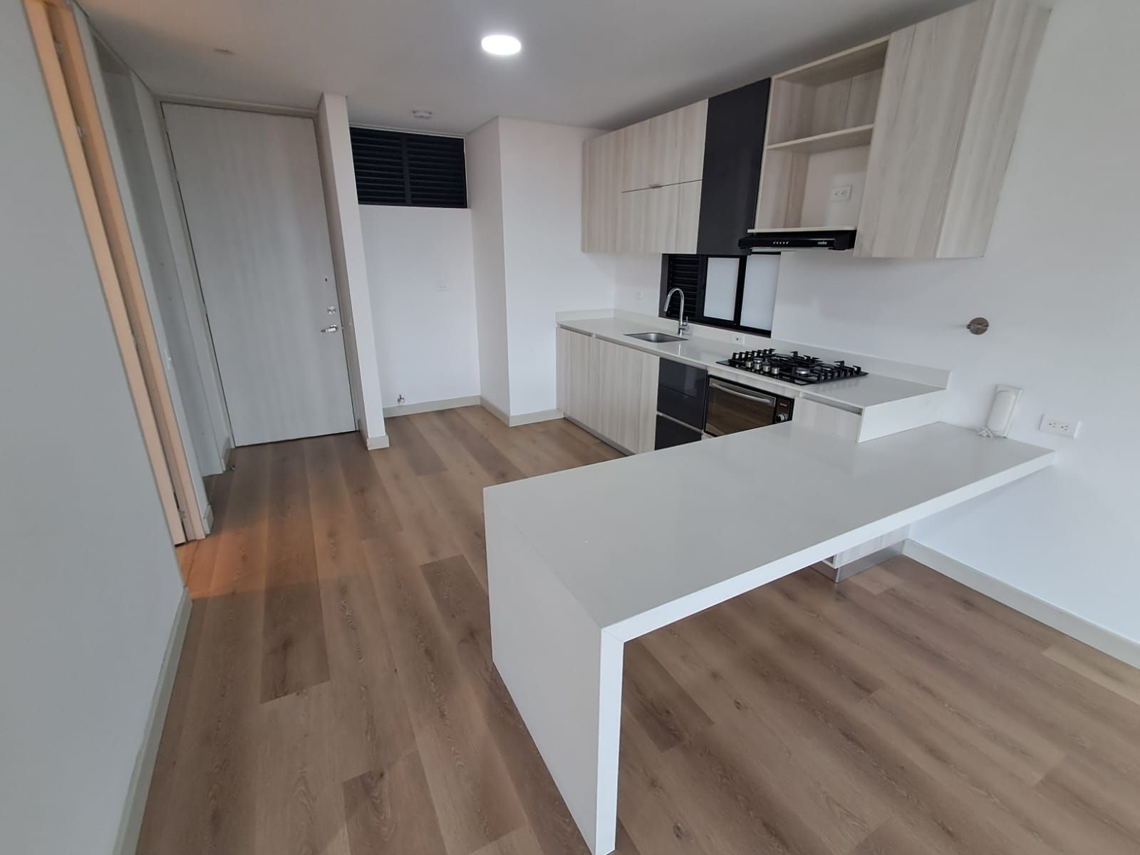 Apartamento en arriendo Antioquia Medellín Los Balsos No1 56 m2 Habitaciones 1 Baños 2 Garajes 1 Precio $3700000