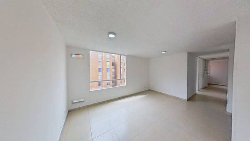 Inmuebles en Remate Apartamento en venta Cundinamarca Soacha Cr La Esperanza Et I 50 m2 Habitaciones 3 Baños 2 Garajes 0 Precio $131000000