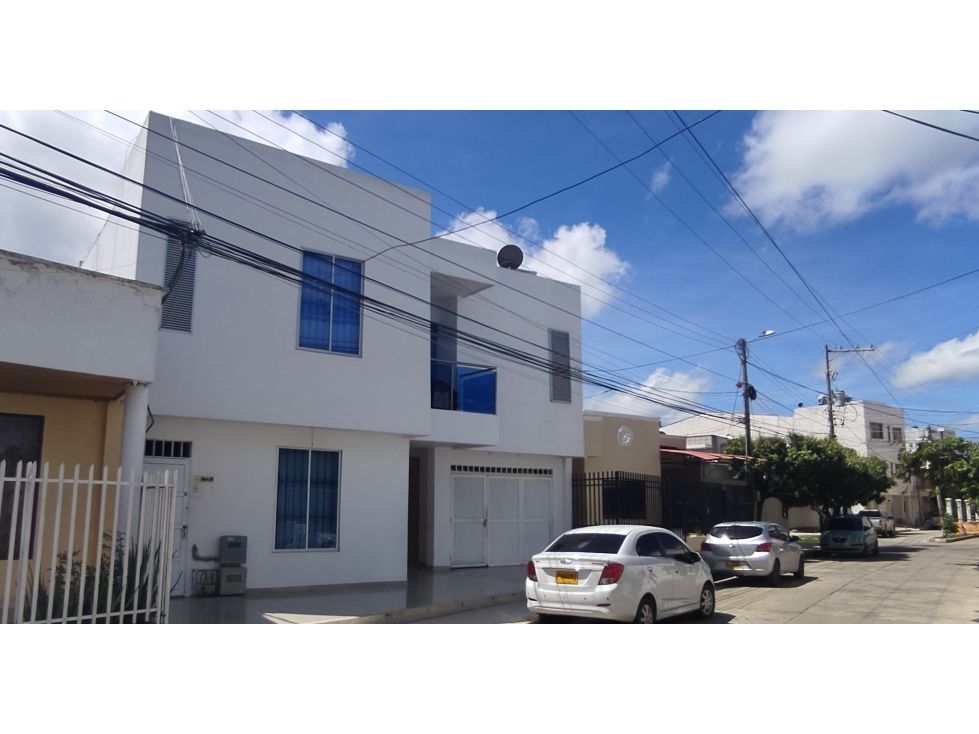 Casa en venta Córdoba Montería Canta Claro 440 m2 Habitaciones 9 Baños 5 Garajes 2 Precio $980000000