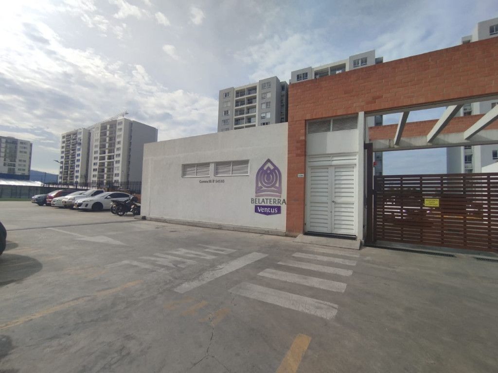 Apartamento en arriendo Valle Del Cauca Cali Ciudad Real 54 m2 Habitaciones 2 Baños 2 Garajes 1 Precio $1400000