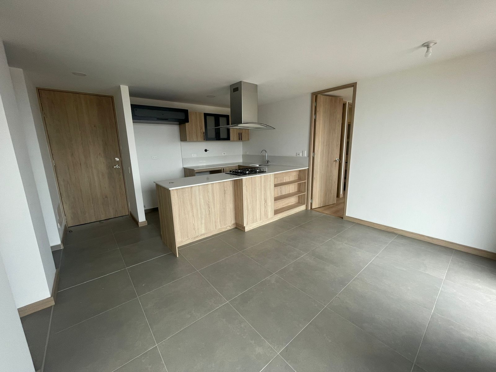 Apartamento en arriendo Antioquia Rionegro San Antonio 70 m2 Habitaciones 3 Baños 3 Garajes 1 Precio $3200000