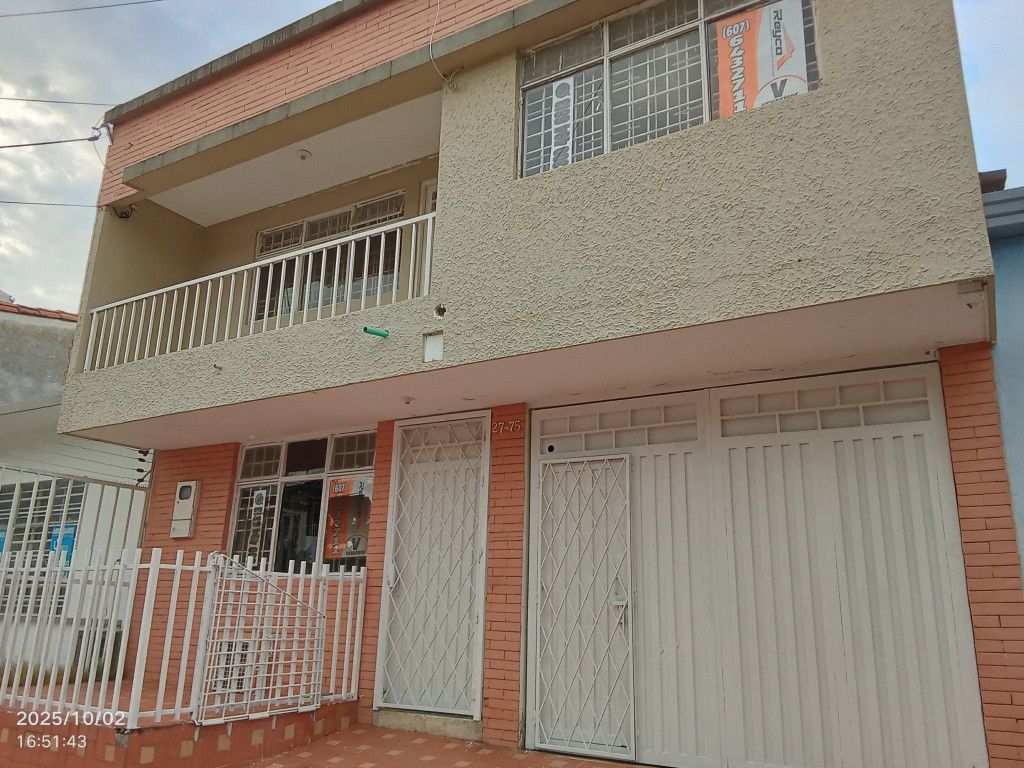 Casa en venta Santander Bucaramanga La Salle 200 m2 Habitaciones 4 Baños 2 Garajes 1 Precio $590000000