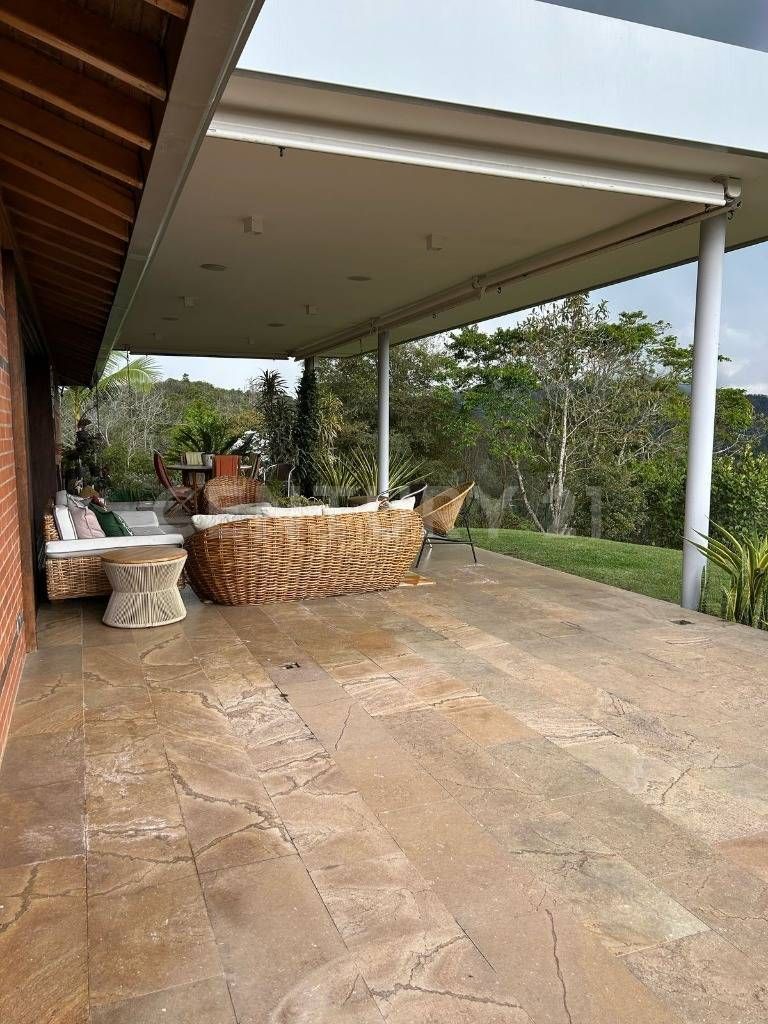 Casa en arriendo Antioquia El Retiro El Retiro 310 m2 Habitaciones 3 Baños 4 Garajes 6 Precio $12000000