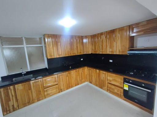 Apartamento en venta Antioquia Envigado Loma De Las Brujas 300 m2 Habitaciones 4 Baños 4 Garajes 1 Precio $1900000000