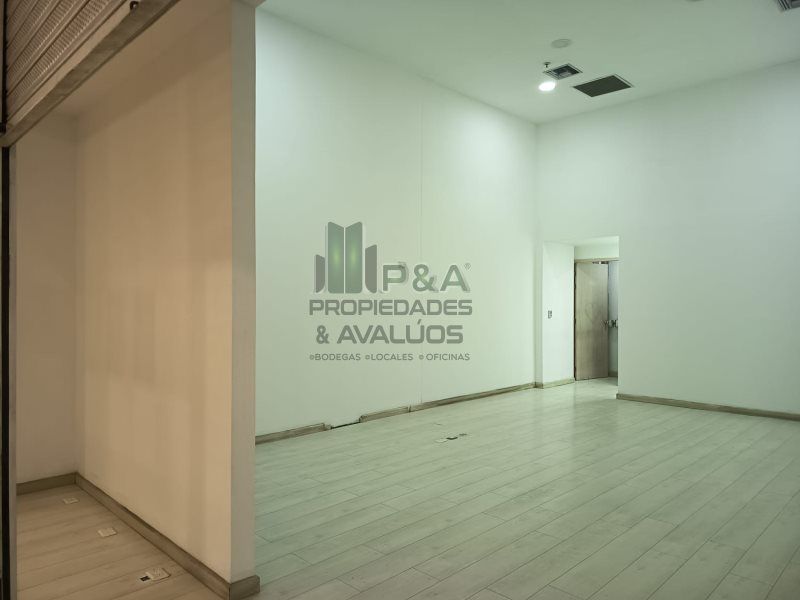 Local en arriendo Antioquia Medellín El Diamante No2 50 m2 Habitaciones 0 Baños 1 Garajes 0 Precio $10500000
