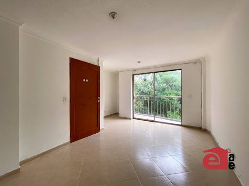 Apartamento en arriendo Antioquia Envigado Bucarest 76 m2 Habitaciones 3 Baños 2 Garajes 1 Precio $2550000