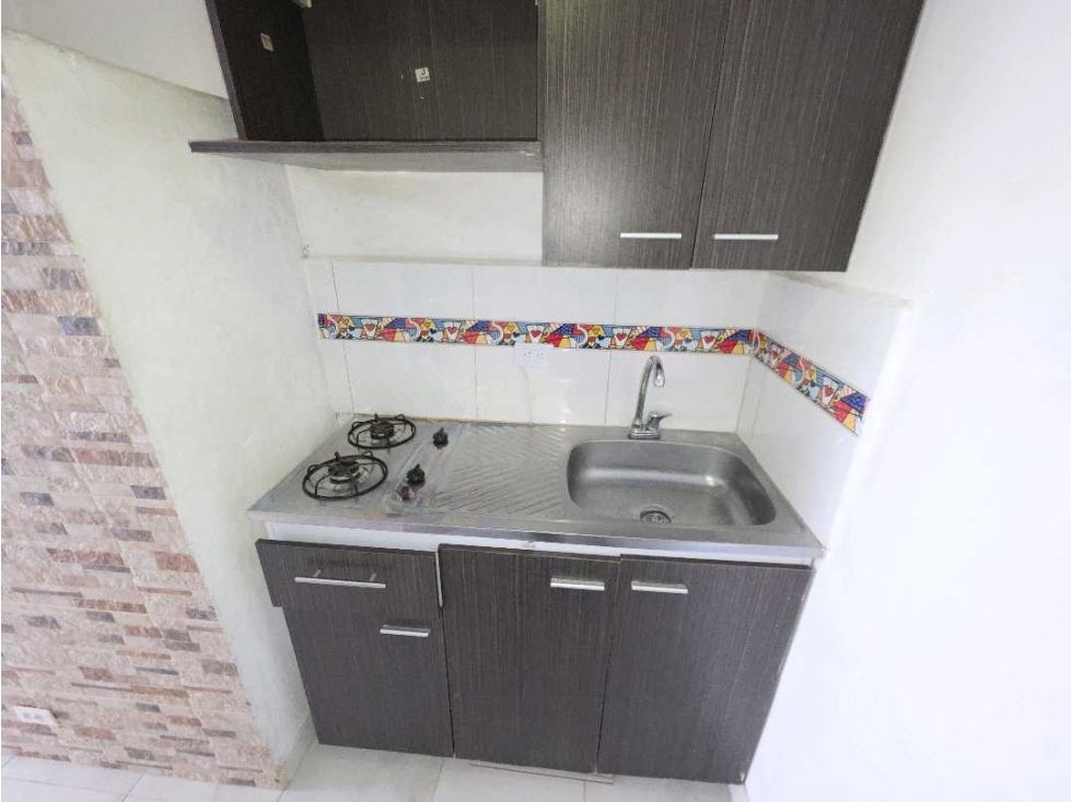 Apartamento en arriendo Antioquia Medellín Santa Teresita 22 m2 Habitaciones 1 Baños 1 Garajes 0 Precio $750000