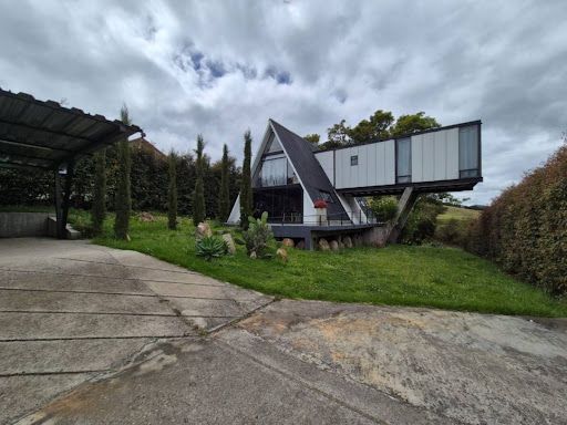 Casa en arriendo Cundinamarca La Calera La Calera 260 m2 Habitaciones 2 Baños 4 Garajes 2 Precio $5000000