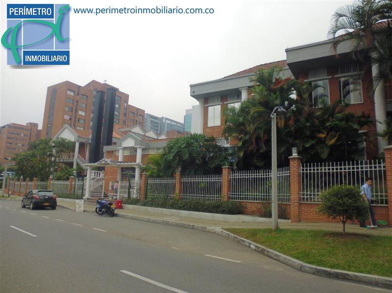 Oficina en arriendo Antioquia Medellín Santa Rosa De Lima 49 m2 Habitaciones 0 Baños 1 Garajes 1 Precio $3850000
