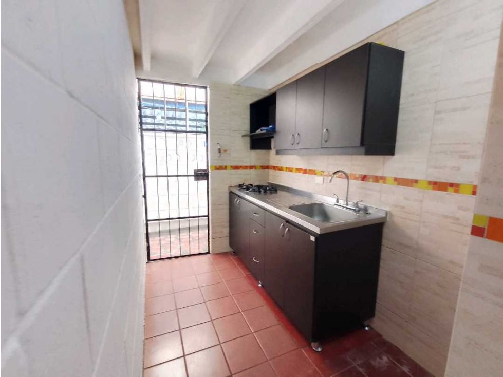 Casa en arriendo Antioquia Medellín El Salvador 60 m2 Habitaciones 3 Baños 1 Garajes 0 Precio $1550000