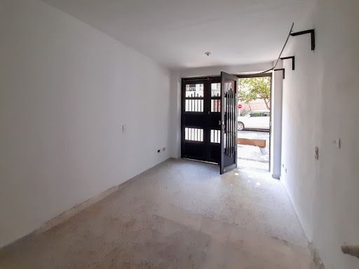 Local en arriendo Antioquia Sabaneta Betania 25 m2 Habitaciones 0 Baños 1 Garajes 0 Precio $2000000