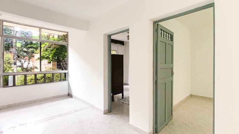 Casa en arriendo Antioquia Medellín La Floresta 110 m2 Habitaciones 3 Baños 2 Garajes 0 Precio $2800000