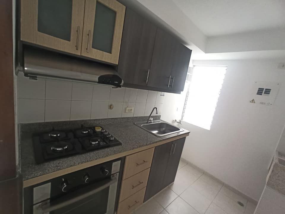 Apartamento en arriendo Valle Del Cauca Cali Conjunto Residencial Entrepalmas Bochalema 58 m2 Habitaciones 2 Baños 2 Garajes 0 Precio $1250000