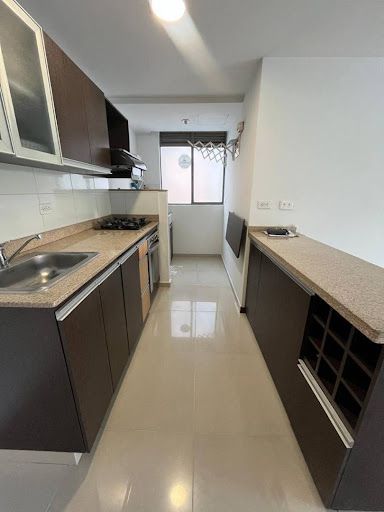 Apartamento en arriendo Antioquia Medellín Castropol 85 m2 Habitaciones 3 Baños 2 Garajes 1 Precio $4600000