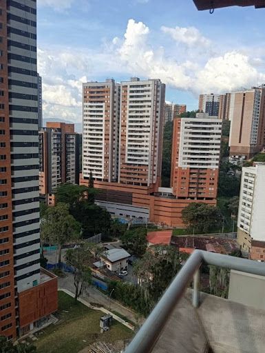 Apartaestudio en arriendo Antioquia Sabaneta Holanda 65 m2 Habitaciones 3 Baños 2 Garajes 0 Precio $2400000