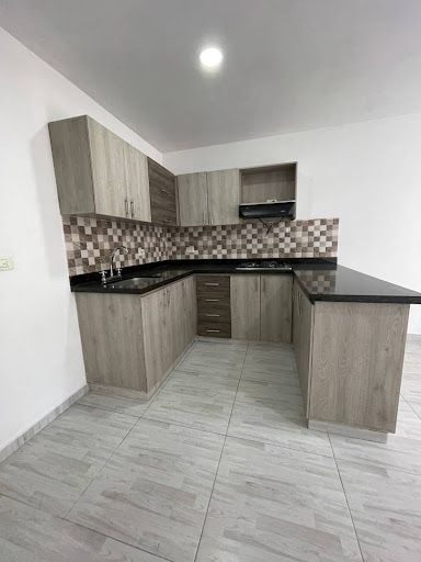 Apartamento en arriendo Antioquia Itagüí Centro 70 m2 Habitaciones 2 Baños 2 Garajes 0 Precio $2000000