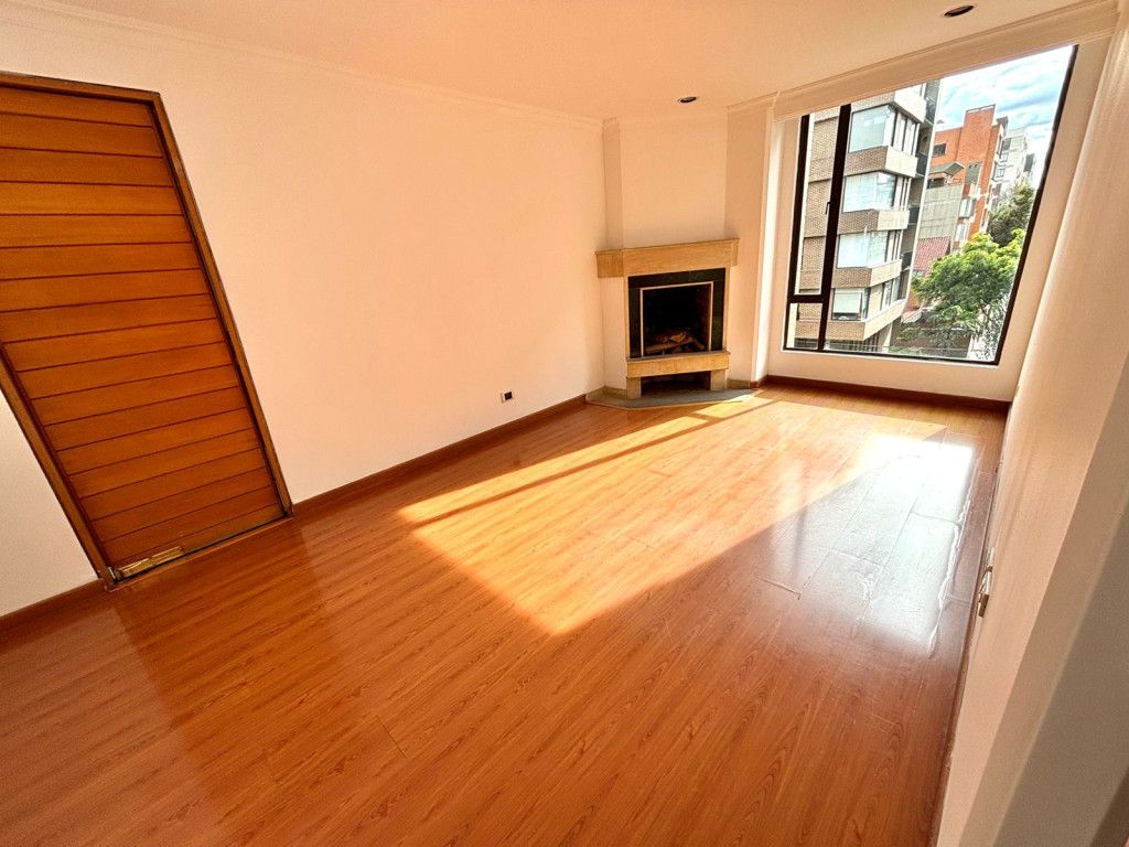 Apartamento en venta Cundinamarca Bogotá Chico Norte Et Iii 57 m2 Habitaciones 2 Baños 2 Garajes 1 Precio $450000000