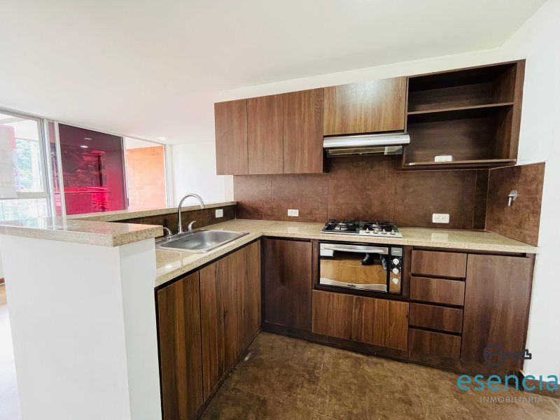 Apartamento en arriendo Antioquia Envigado El Esmeraldal 75 m2 Habitaciones 2 Baños 2 Garajes 0 Precio $3600000