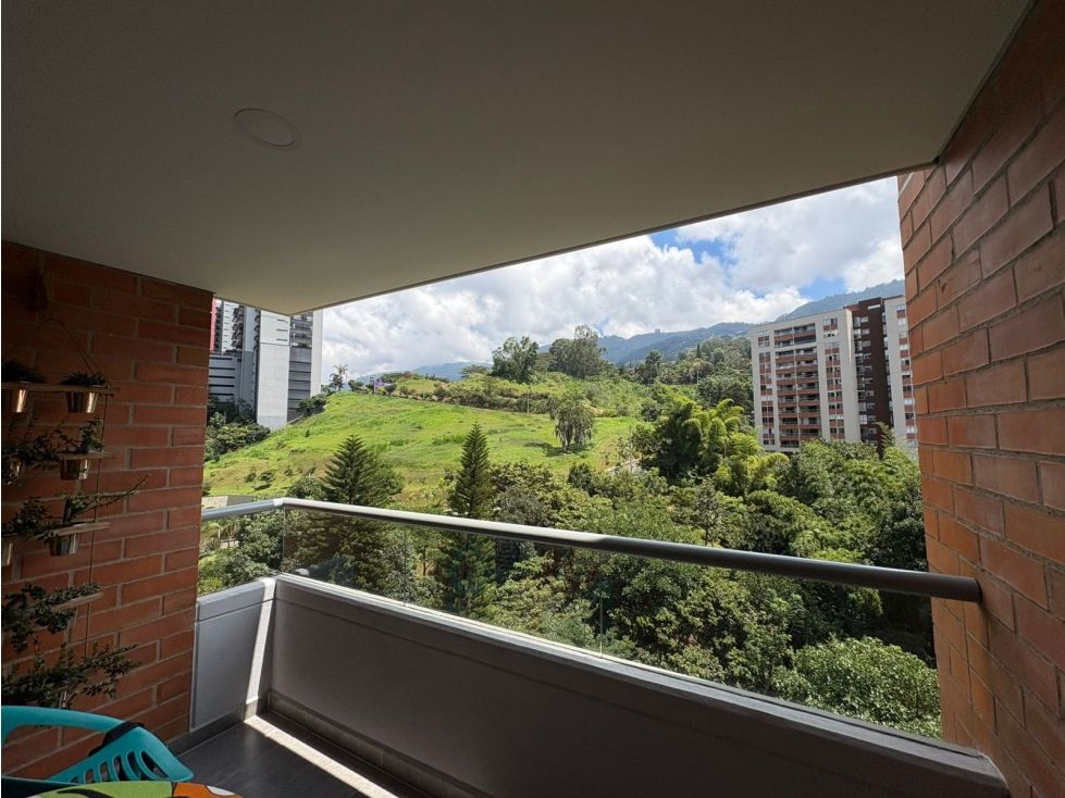 Apartamento en venta Antioquia Envigado El Chinguí 73 m2 Habitaciones 3 Baños 2 Garajes 2 Precio $650000000