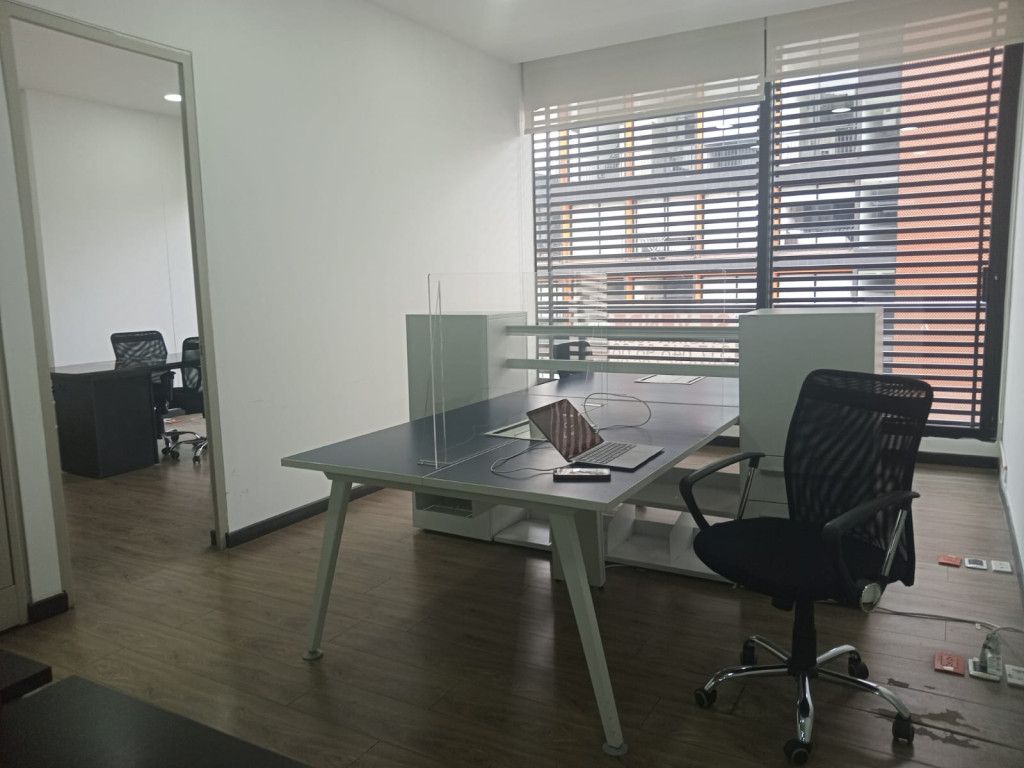 Oficina en venta Cundinamarca Bogotá Chico Norte Et Ii 96 m2 Habitaciones 0 Baños 1 Garajes 2 Precio $1100000000