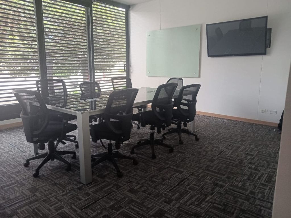 Oficina en venta Cundinamarca Bogotá Chico Norte Et Ii 96 m2 Habitaciones 0 Baños 1 Garajes 2 Precio $1100000000