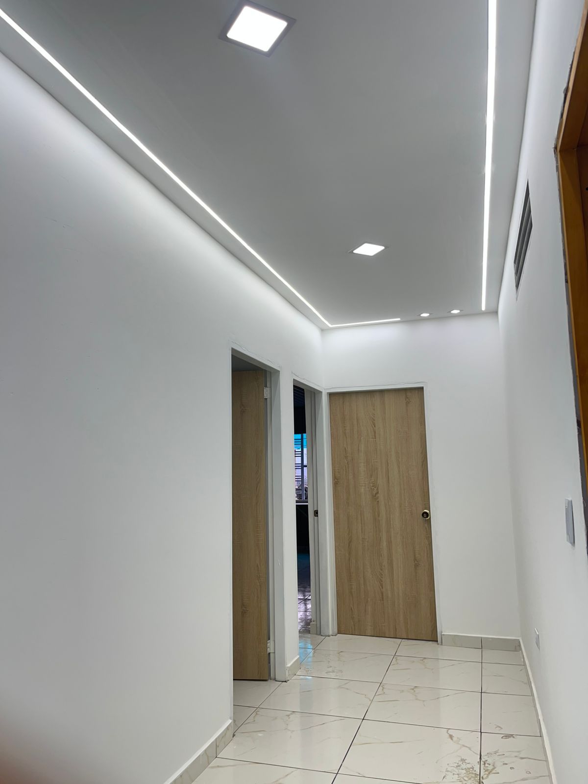 Casa en venta Huila Neiva La Gaitana 195 m2 Habitaciones 3 Baños 3 Garajes 1 Precio $320000000