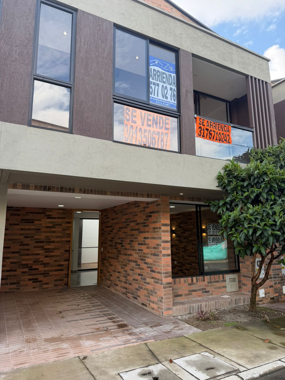 Casa en arriendo o venta Antioquia La Ceja La Floresta 138 m2 Habitaciones 3 Baños 2 Garajes 1 Precio venta $670000000 Precio arriendo $3500000