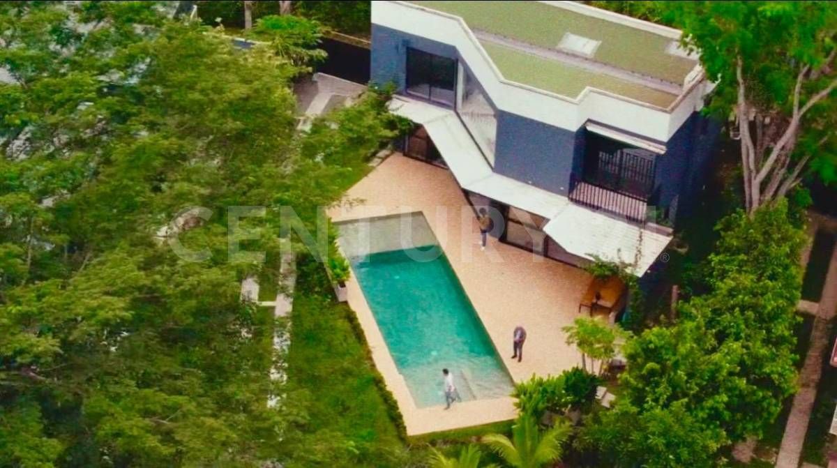 Finca en venta Antioquia San Jerónimo San Jerónimo 300 m2 Habitaciones 5 Baños 5 Garajes 0 Precio $1500000000