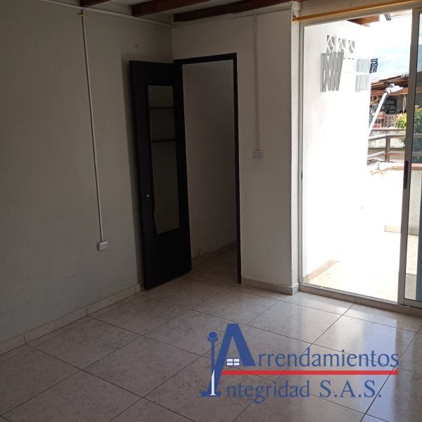 Apartaestudio en arriendo Antioquia Medellín El Rincon 17 m2 Habitaciones 1 Baños 1 Garajes 0 Precio $1110000