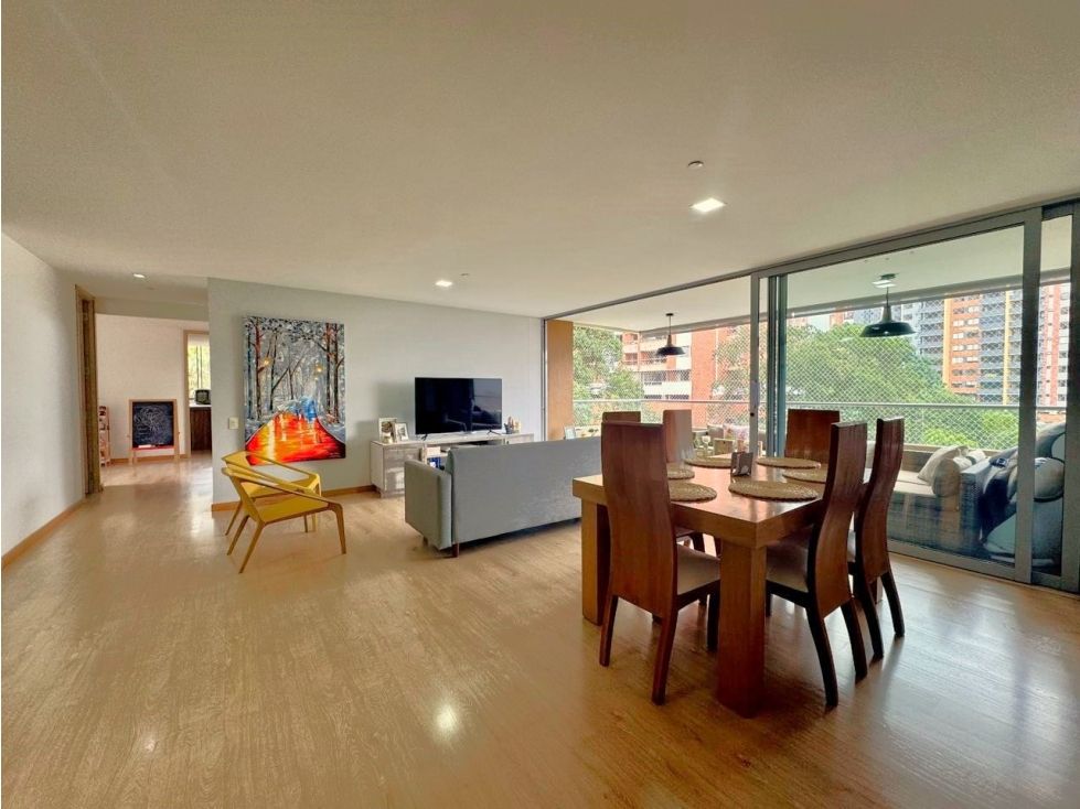 Apartamento en venta Antioquia Envigado El Esmeraldal 167 m2 Habitaciones 3 Baños 3 Garajes 2 Precio $1370000000