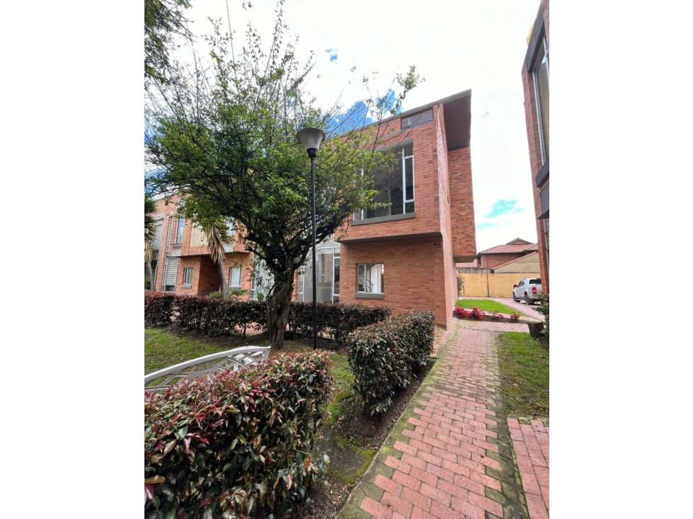Casa en venta Cundinamarca Cajicá Centro 150 m2 Habitaciones 3 Baños 2 Garajes 1 Precio $750000000