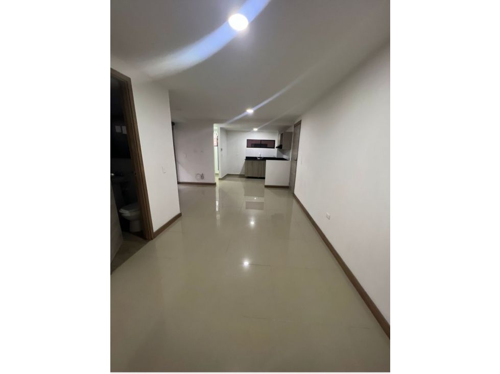 Apartamento en arriendo Antioquia Medellín Facultad De Minas 70 m2 Habitaciones 3 Baños 2 Garajes 1 Precio $2700000