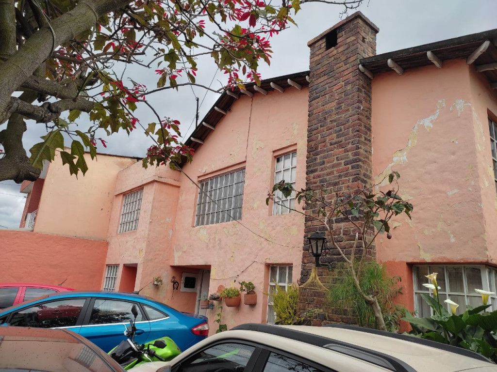 Casa en venta Cundinamarca Chía Santa Lucia 380 m2 Habitaciones 3 Baños 2 Garajes 5 Precio $950000000