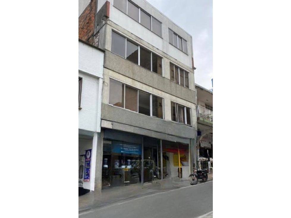 Edificio en venta Risaralda Pereira Sector Plaza De Bolivar 900 m2 Habitaciones 0 Baños 10 Garajes 0 Precio $2900000000