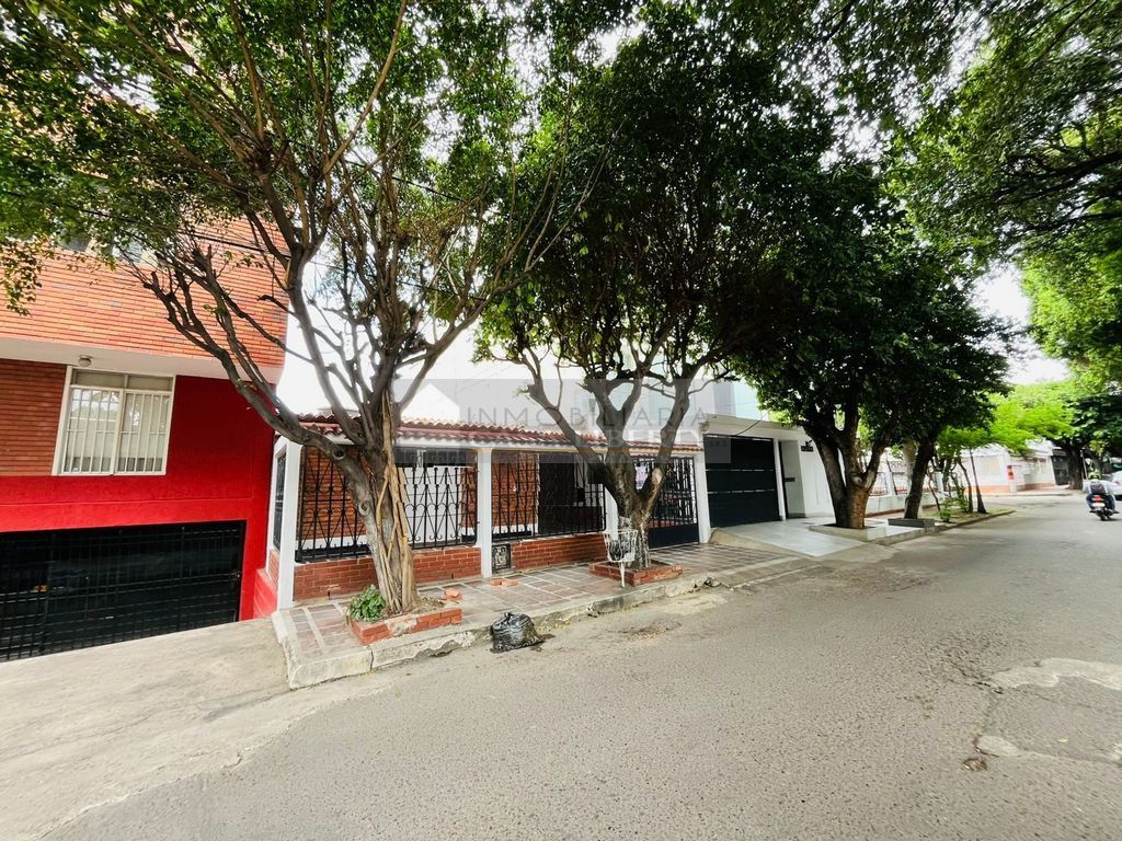 Casa en arriendo Norte De Santander Cúcuta La Ceiba 180 m2 Habitaciones 3 Baños 2 Garajes 2 Precio $2500000