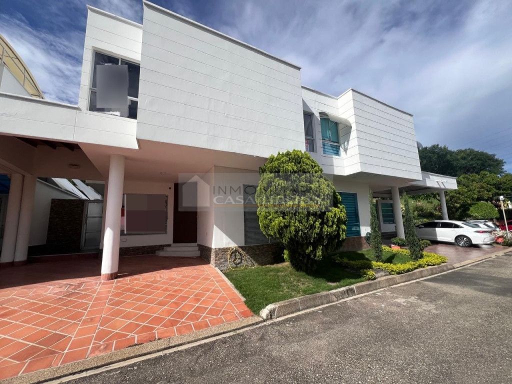 Casa en arriendo Norte De Santander Cúcuta Cúcuta 250 m2 Habitaciones 4 Baños 5 Garajes 1 Precio $3730000