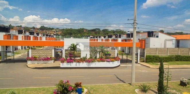 Casa en venta Norte De Santander Villa Del Rosario Cr Girasoles 62 m2 Habitaciones 3 Baños 2 Garajes 1 Precio $180000000