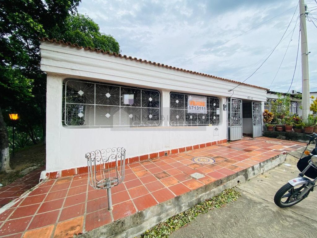 Casa en venta Norte De Santander Villa Del Rosario Cr Villa Hermosa 240 m2 Habitaciones 3 Baños 3 Garajes 2 Precio $180000000