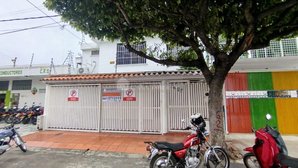 Casa en venta Norte De Santander Cúcuta El Rosal 230 m2 Habitaciones 9 Baños 5 Garajes 1 Precio $950000000