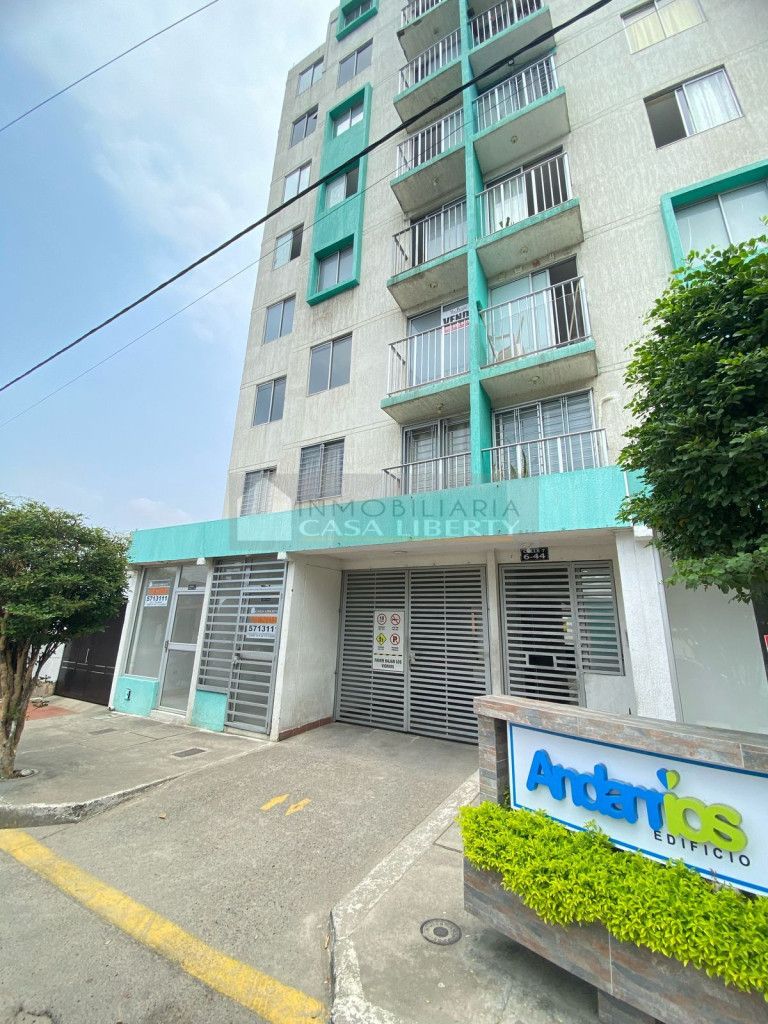 Local en venta Norte De Santander Cúcuta Bajo Pamplonita 12 m2 Habitaciones 0 Baños 1 Garajes 0 Precio $35000000