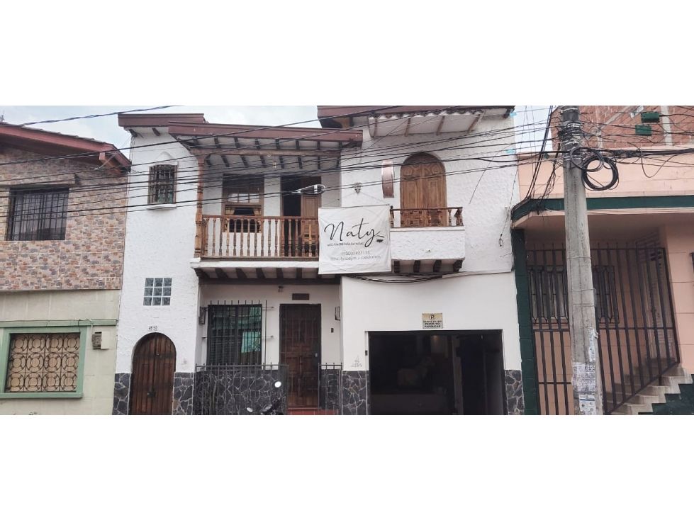 Casa en venta Antioquia Medellín Buenos Aires 272 m2 Habitaciones 4 Baños 3 Garajes 1 Precio $1500000000