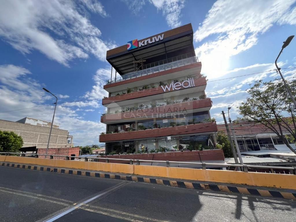 Local en arriendo Norte De Santander Cúcuta Blanco 50 m2 Habitaciones 0 Baños 1 Garajes 0 Precio $2500000