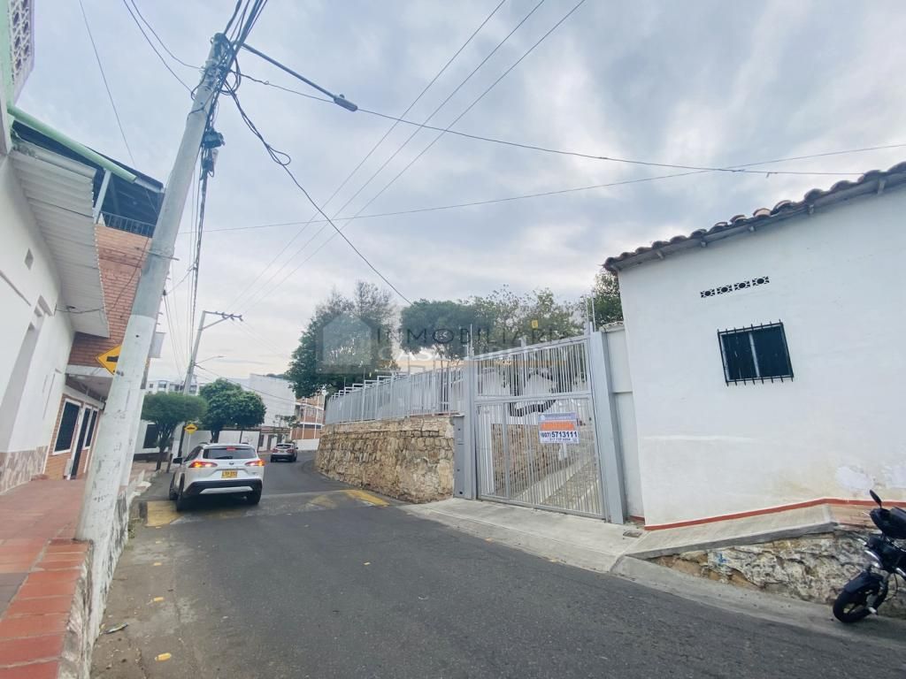 Casa en arriendo Norte De Santander Cúcuta La Cabrera 600 m2 Habitaciones 4 Baños 3 Garajes 6 Precio $10000000